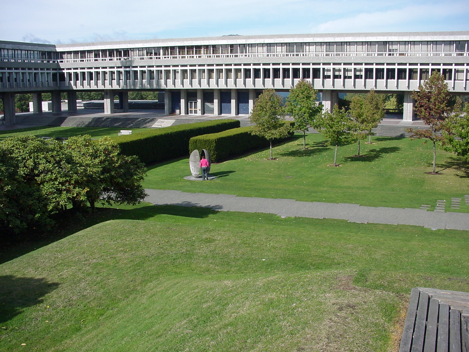 Simon Fraser University Collections MNBAQ